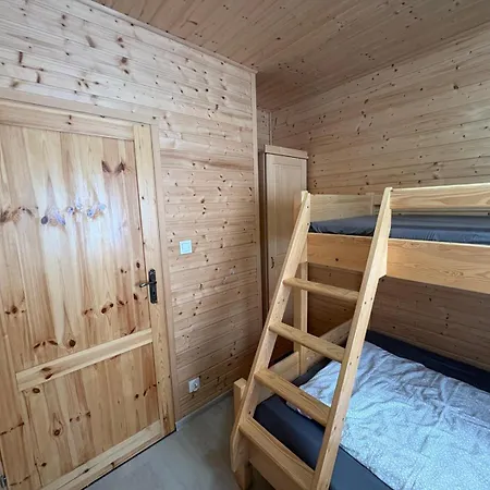 Lakopano بيت للعطل Kopań